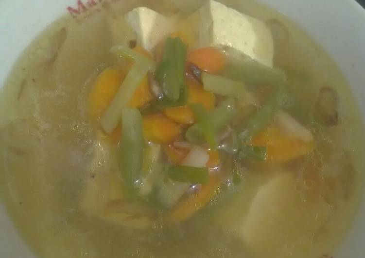 Sayur sop tahu