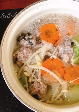 รูปของ ต้มจืดหมูเด้งสาหร่าย