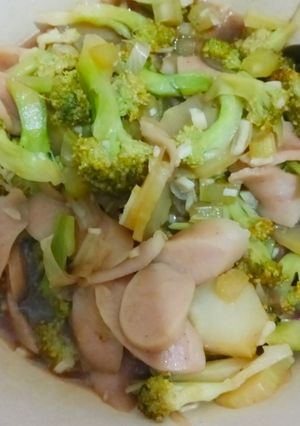 Foto resep Tumis Brokoli Sosis
