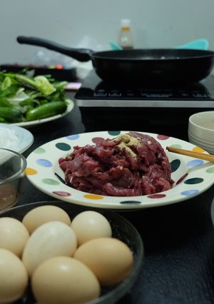 Hình của món Bò nhúng giấm.