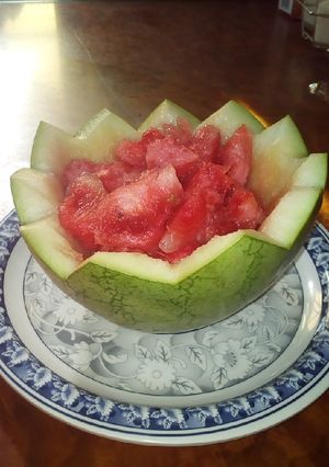 A picture of Water melon bowl.