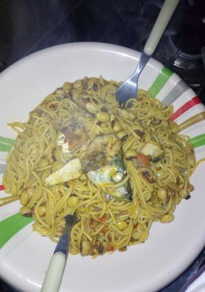 A picture of Spaghetti and beans Jollop.