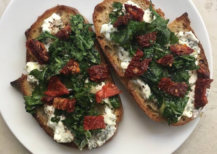 Cottage Cheese And Spinach On Toast Recipe By Dominique Solomon Cookpad