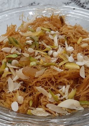 A picture of Seviyan Eid ki.