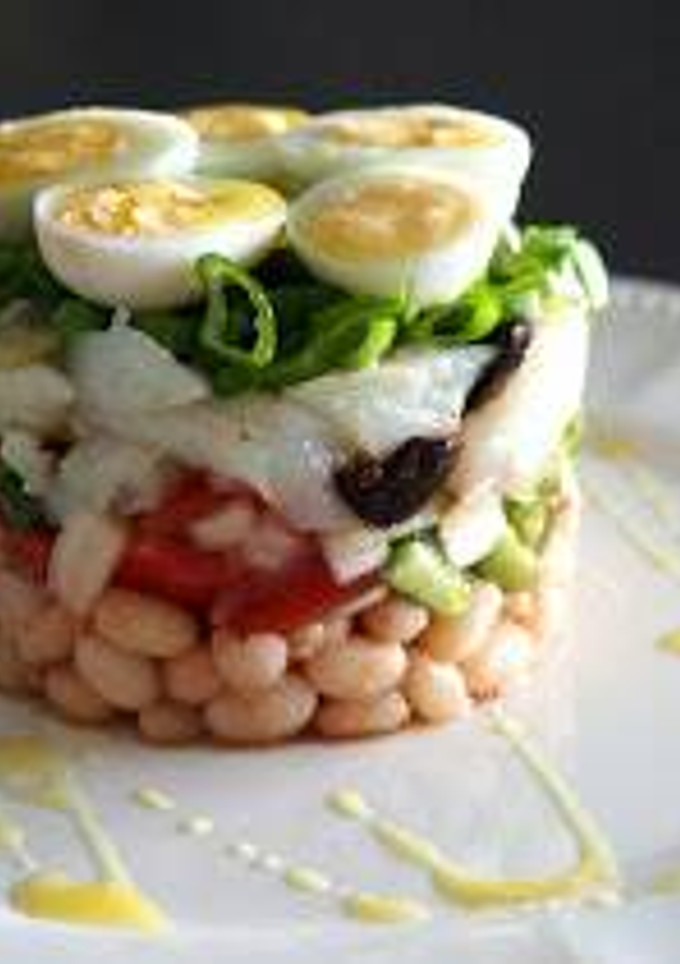 Una foto de Ensalada de judías y bacalao