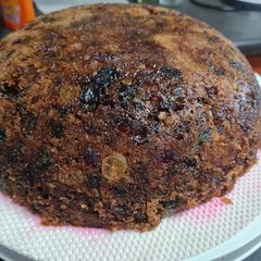 A picture of Grandma's Fruitcake.