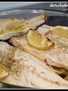Una foto de Lubina al horno