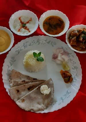 A picture of Veg Thali.
