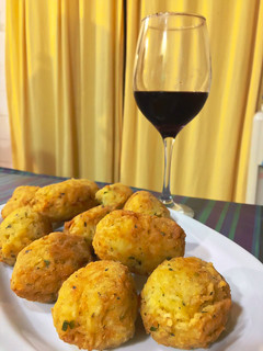 Una foto de Croquetas de arroz