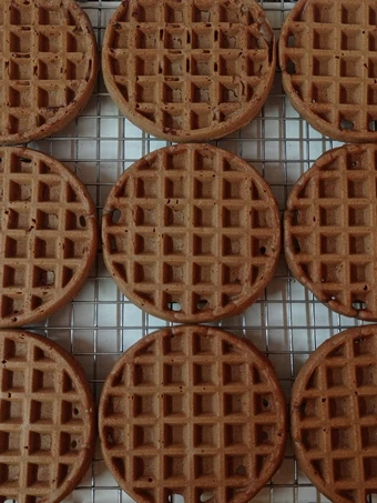 Langkah Gampang Membuat Resep (Sourdough Discard) Chocolate Waffles yang Enak Banget Anti Ribet, Menggugah Selera