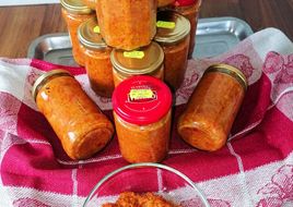 Zacuscă de hribi (mânătărci)