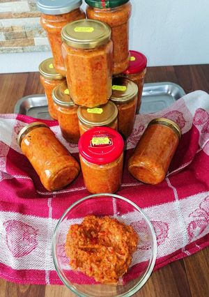 O poză a rețetei Zacuscă de hribi (mânătărci).