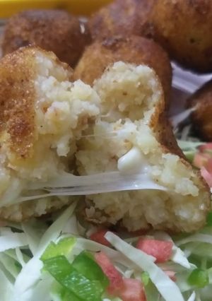 चीज़ पोटैटो शॉट्स (cheese potato shots recipe in Hindi) रेसिपी मुख्य फोटो