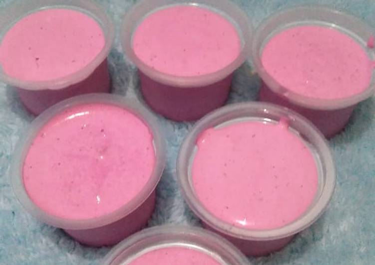 Cara Gampang Membuat Ice Cream Buah Naga Homemade yang Bisa Manjain Lidah