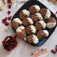 Peppermint Choc WhirlsRecipe credit Jameela SayedTried & Tested by Hajira Farook@hrns_cuisine A picture of Peppermint Choc WhirlsRecipe credit Jameela SayedTried & Tested by Hajira Farook@hrns_cuisine.
