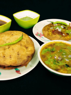 दाल पकवान (dal pakwan recipe in Hindi) रेसिपी मुख्य फोटो