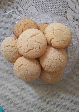A picture of Coconut Macroons.