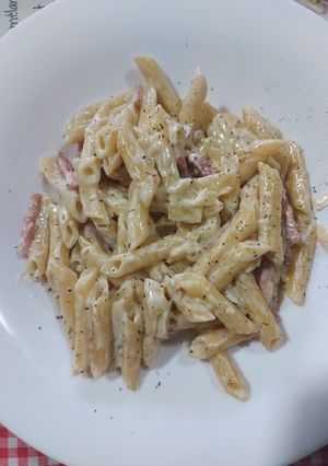 Una foto de Macarrones al queso roquefort