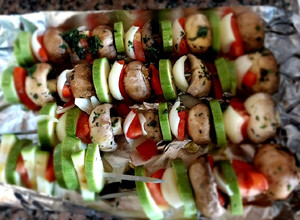 Una foto de Brochetas de champiñones y portobello