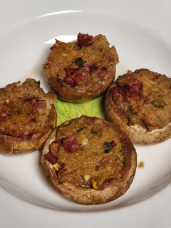 Una foto de Champiñones rellenos
