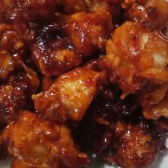 A picture of Korean Style Crispy and Crunchy Sweet Chicken.