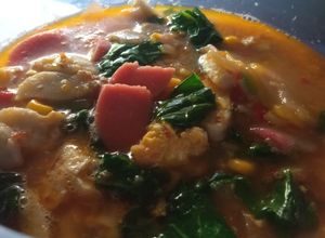 Foto resep Seblak kuah sawi ijo, bakso charm, otak otak,sosis, telur,jagung, krupuk tanpa penyedap instan