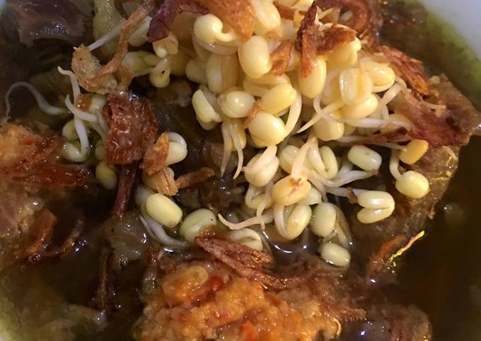 Bagaimana Menyiapkan Rawon dengan bumbu instan, Menggugah Selera