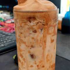 A picture of Kopi Dalgona Speculaas.