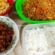 Nasi Uduk Komplit Sederhana