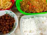 Nasi Uduk Komplit Sederhana