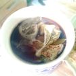 Café peculiar con eucalipto