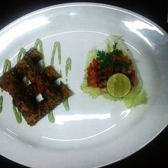 A picture of Pav bhaji sheekh kebab.