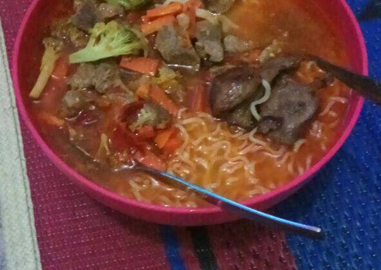 Cara Gampang Menyiapkan Mie Ramen Daging Sapi, Sempurna