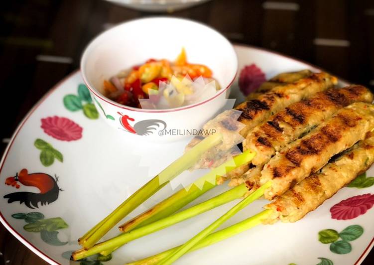 Sate lilit sambal matah endes