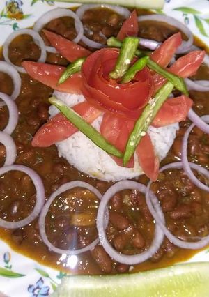 A picture of Rajma Chawal.