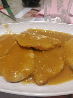 Una foto de Filetes de lomo en salsa