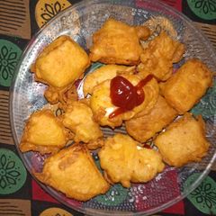 A picture of Paneer ke pkode(fritters).