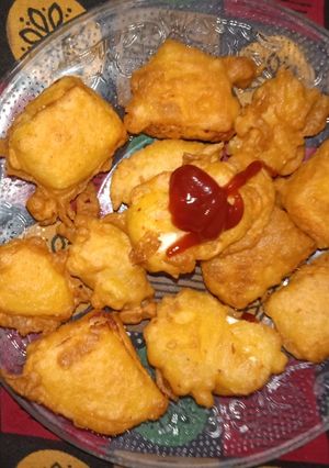 A picture of Paneer ke pkode(fritters).
