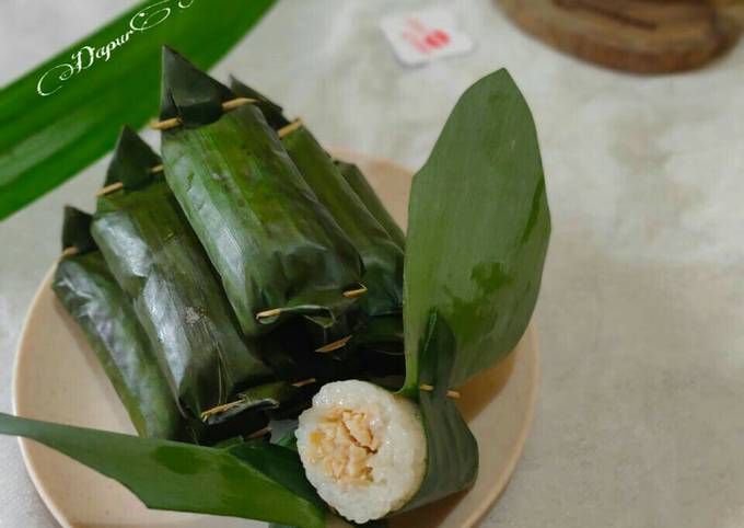 Lemper Isi Ayam