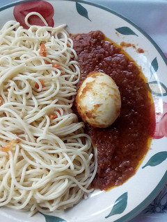 A picture of Spicy Spaghetti and Egg Stew.