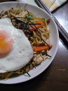 日式鐵板風醬炒麵 的食譜成品照片