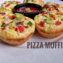 A picture of Pizza muffins without cheese.