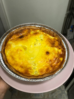 Una foto de Quiche de calabacín y puerro 🥒 Receta vegetariana