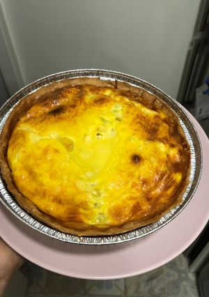 Una foto de Quiche de calabacín y puerro 🥒 Receta vegetariana