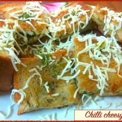 A picture of Chilli cheesy toast.