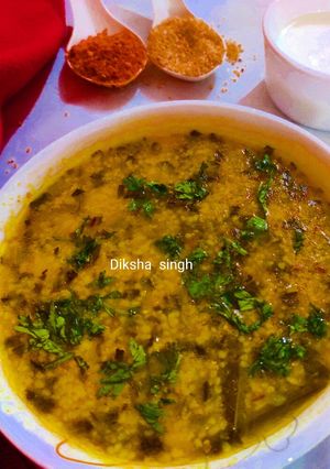 A picture of Palak Daliya Khichdi.