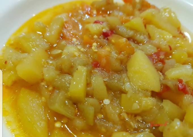 Овощное рагу в мультиварке