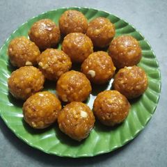 A picture of Motichoor Ladoo.