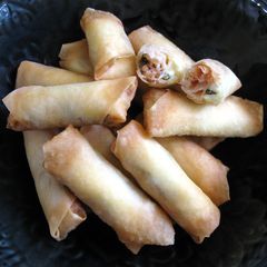 A picture of Smoked Salmon & Cream Cheese Spring Rolls.