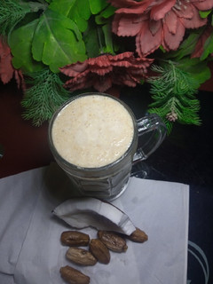 A picture of Date + coconut goodness.